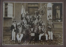 Bouillon Kub Photo ancienne conscrits plaque émaillée Exigez le K publicité