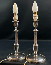 Paire de bougeoirs Louis XVI