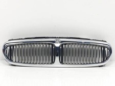 1X435510AE grille gauche capot