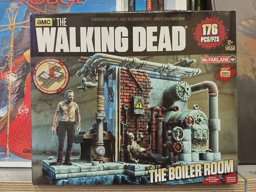 The walking dead - the, construction
