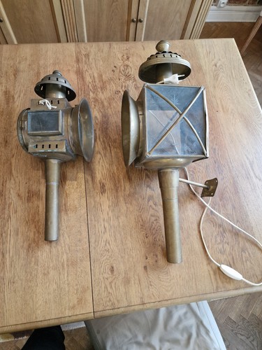 Paire lanternes de voiture - ,