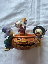 JIM SHORE  Disney Halloween «  Playing Tricks and Sharing Treats » Enesco