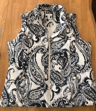 Charterclub Puff Vest Sz Large Black/white Design