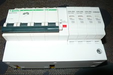 PARAFOUDRE TYPE2 PARASURTENSEUR 3P+N+T SCHNEIDER ELECTRIC Quick PRD20r A9L16297