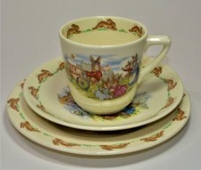 Royal Doulton Porcelaine Bunnykins 3 Pièces Thé Ensemble Tasse Soucoupe & Plaque