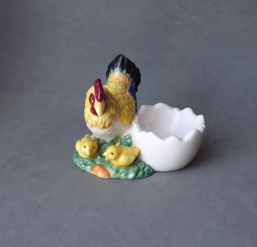 Coquetier forme poule et - de,