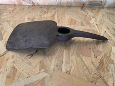 ancien outil pic pioche en fer