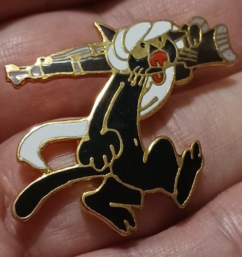 Pin rare saggay - rare,