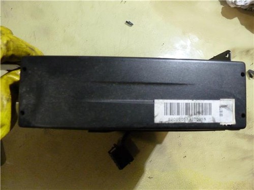 8200205833t radio renault - 8200205833t, radio/cd