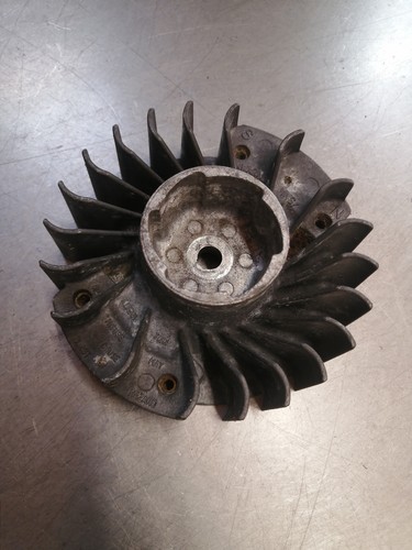 Volant moteur stihl - moteur, (origine)
