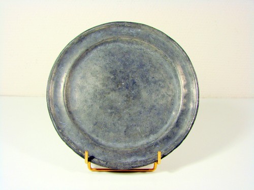 Ancien plat etain xvii - plat, xvii°
