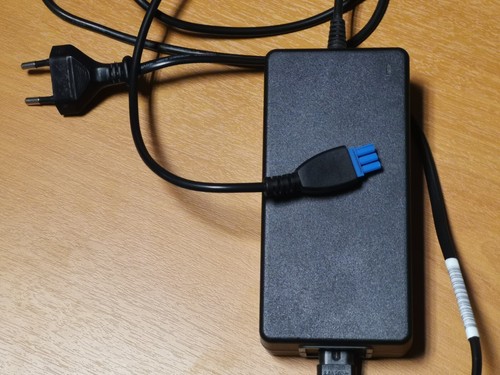 Adaptateur secteur