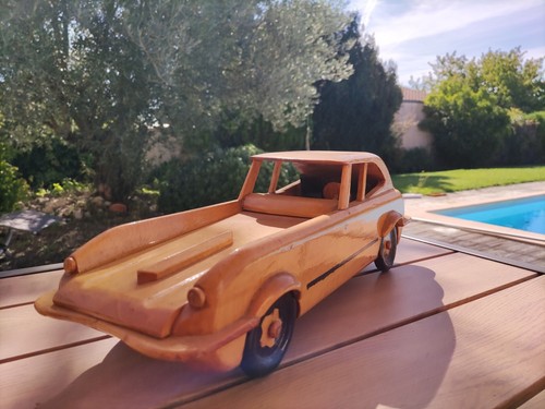 Grande auto bois - retro, type