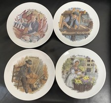 4 anciennes assiettes décorative  Boucher Le Menuisier Vannier LES VIEUX METIERS
