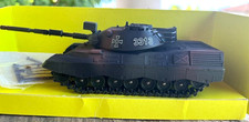 VEREM Réf V 9018 Militaire 1/50 Char Allemand LEOPARD  Camo 3 Tons Comme NEUF