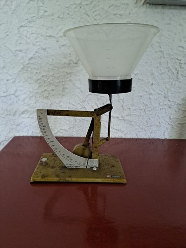 Ancienne balance pèse - ancienne,