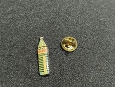 Pin's Bouteille Evian Boisson Drink Soft Eau Source Water -Pin L7