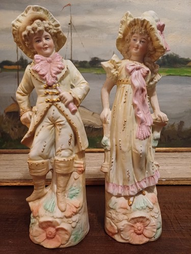 Couple galants personnages - de,