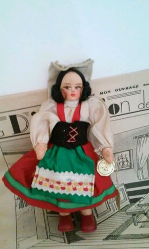 Poupee folklorique italienne - folklorique,