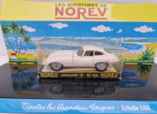 Superbe norev jaguar - superbe,