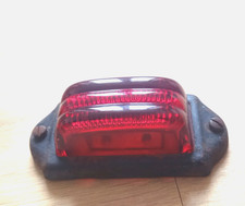 feu arrière verre rouge genre