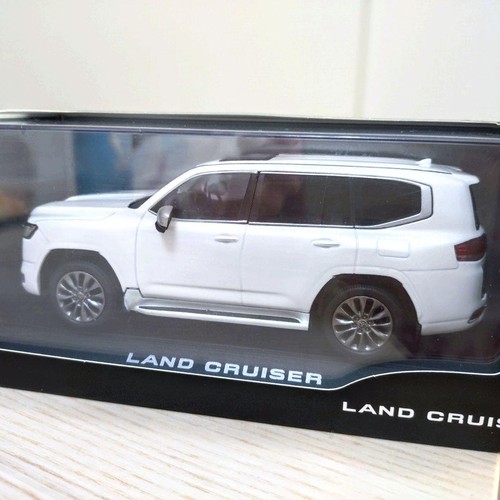 Toyota land cruiser miniature - land,