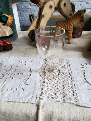 Ancien verre pied - 1,