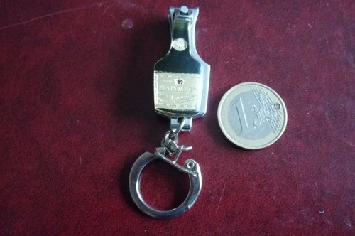 Porte cle metal coupe ongle - porte,