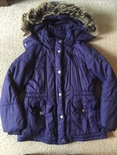 Veste Lacoste fille 6-7 ans