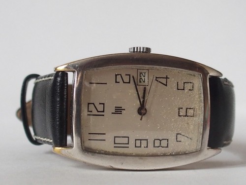 Lip tonneau montre homme - montre,