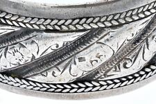 Bracelet tribal marocain ancien et lourd en argent avec motif floral gravé
