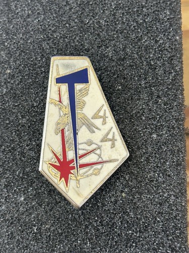 Broche insigne militaire - militaire,