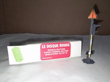 Disque Rouge, Signalisation