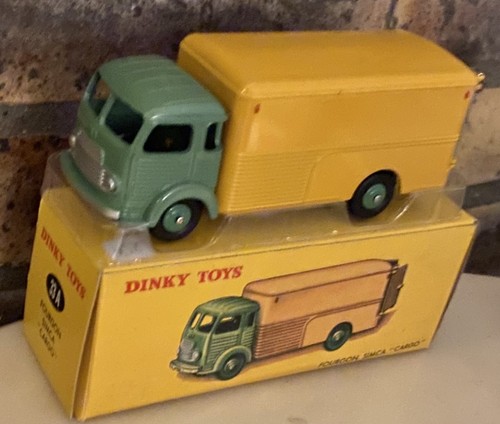 Fourgon simca cargo dinky - fourgon,
