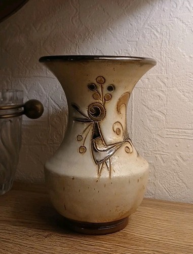 Vase signé roger - signé,