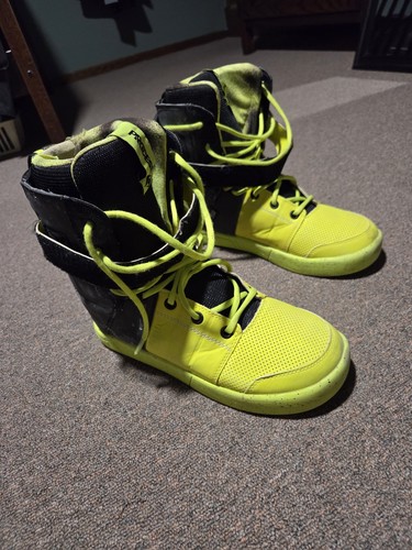 Hyperlite wakeboarding boots - wakeboarding,