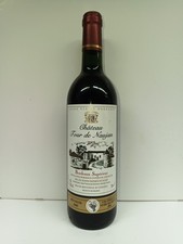 Grand vin de Bordeaux. Bordeaux supérieur Château Tour De Naujan 2005