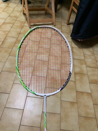 Raquette badminton yonex - raquette,