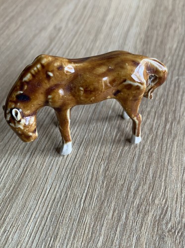 Superbe figurine cheval - superbe,