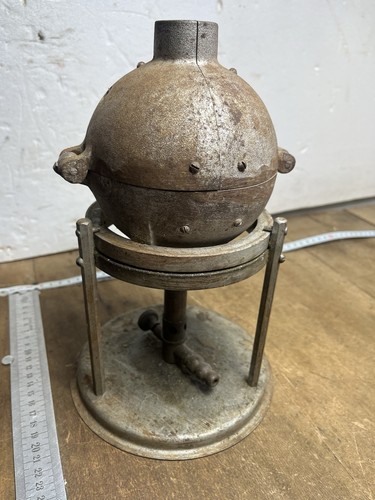 Outil ancien rechaud - outil,