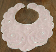 ANCIENNE COLLERETTE BAVOIR