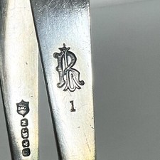 Pince à Asperges en Métal Argenté Monogrammée Poinçons