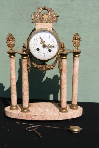 Ancienne pendule colonnes - ancienne,