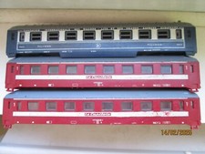 lots de 3 caisses  de wagons voyageurs c i w l et capitole   lima dans leur jus