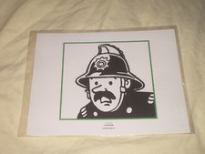 " 3 TIRE A PART PORTRAIT /