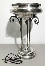 Surtout de table en métal