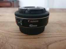 Canon EF 40mm f/2,8 STM Objectif  ultra-compact lens for Canon EOS cameras.