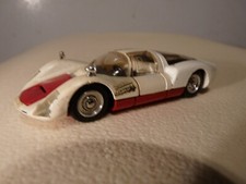 RARE Modèle réduit PORSCHE CARRERA 6 de 1966 de marque DINKY TOYS au 1/43