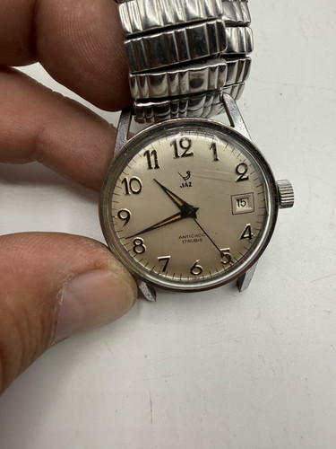 Montre vintage mécanique jaz - mécanique,