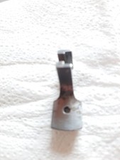 Pied fendu pour machine à
